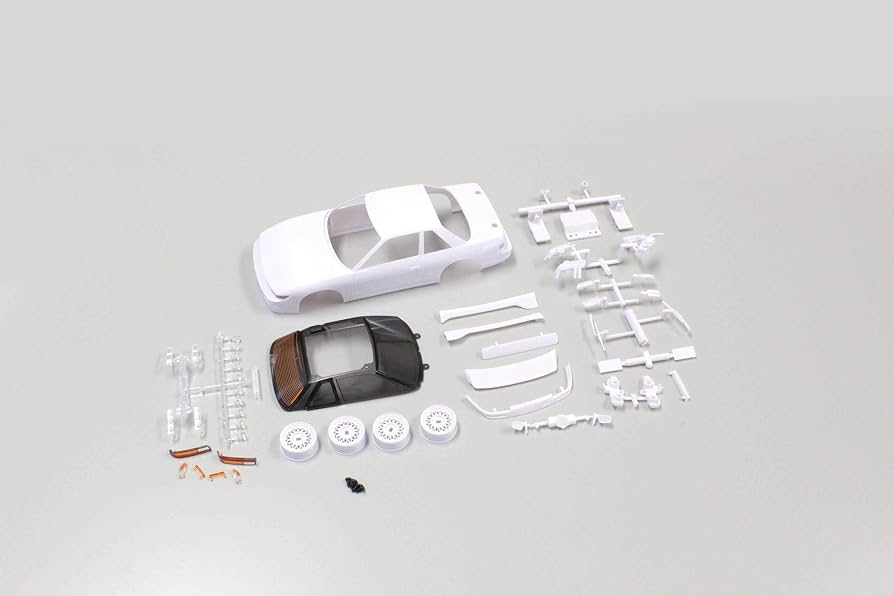 Kyosho NISSAN SILVIA S13 White body set (w/Wheel set)