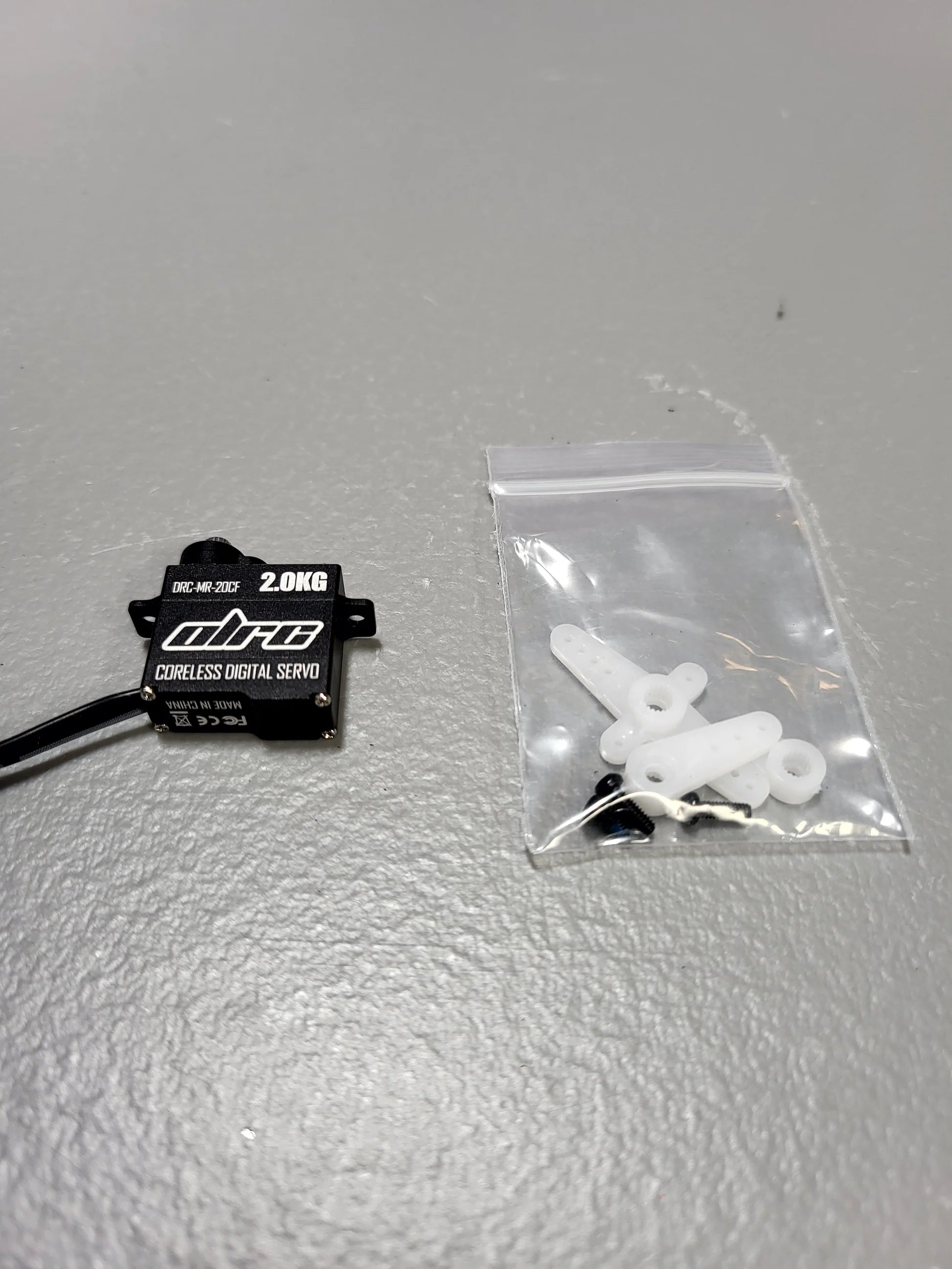 OMG - OLRC - Full Metal HV 20T Micro Programmable Cordless Digital 1:28 Scale Servo