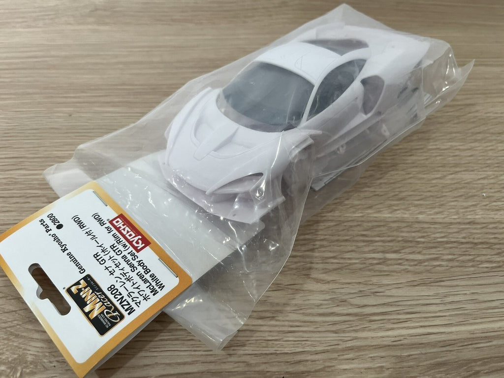 Kyosho McLaren Senna GTR White Body set w/Wheels MZN208 *Wheel Base 98mm*
